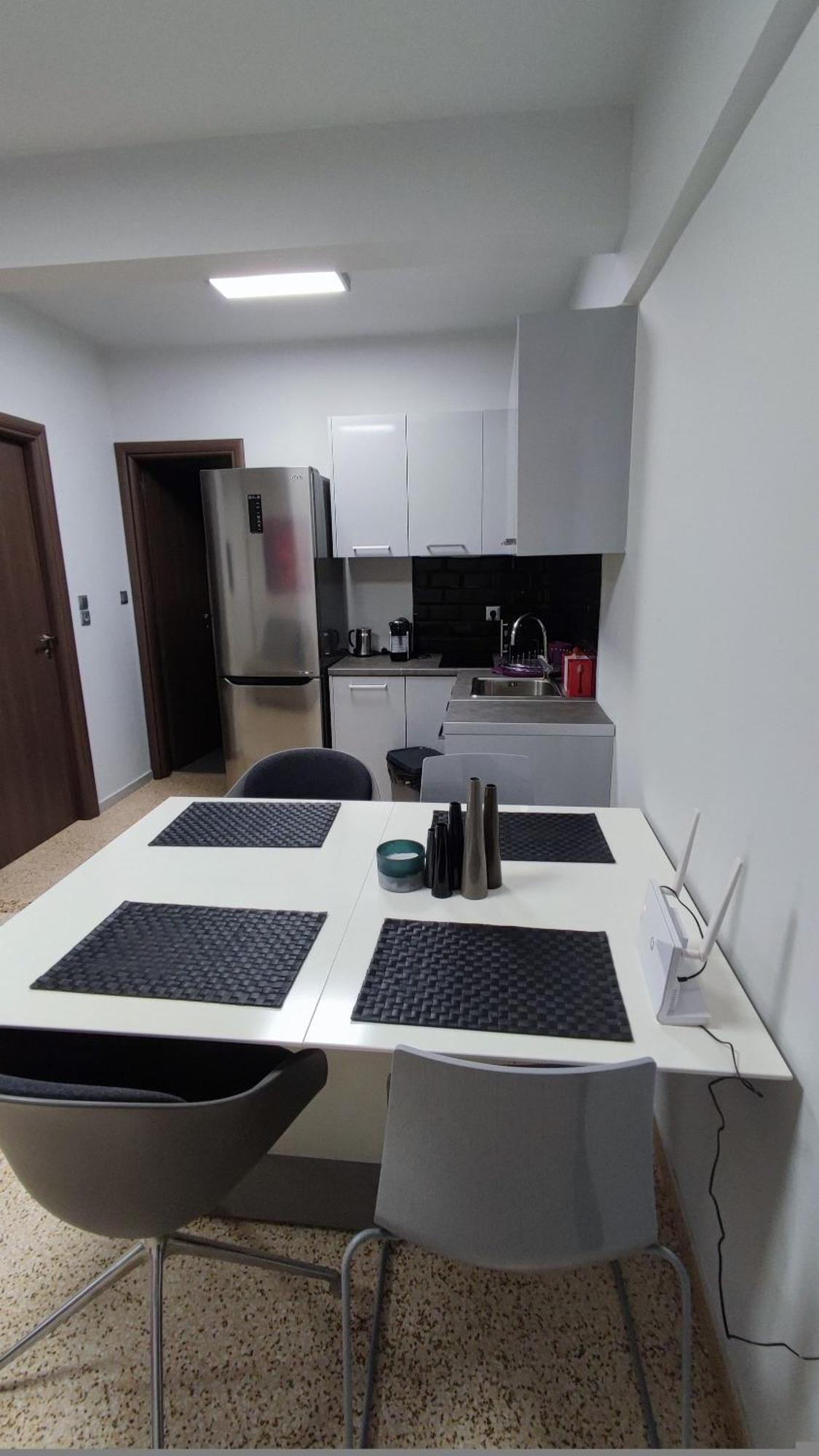 Praxitelous Apartments By Athens Urban Retreat エクステリア 写真